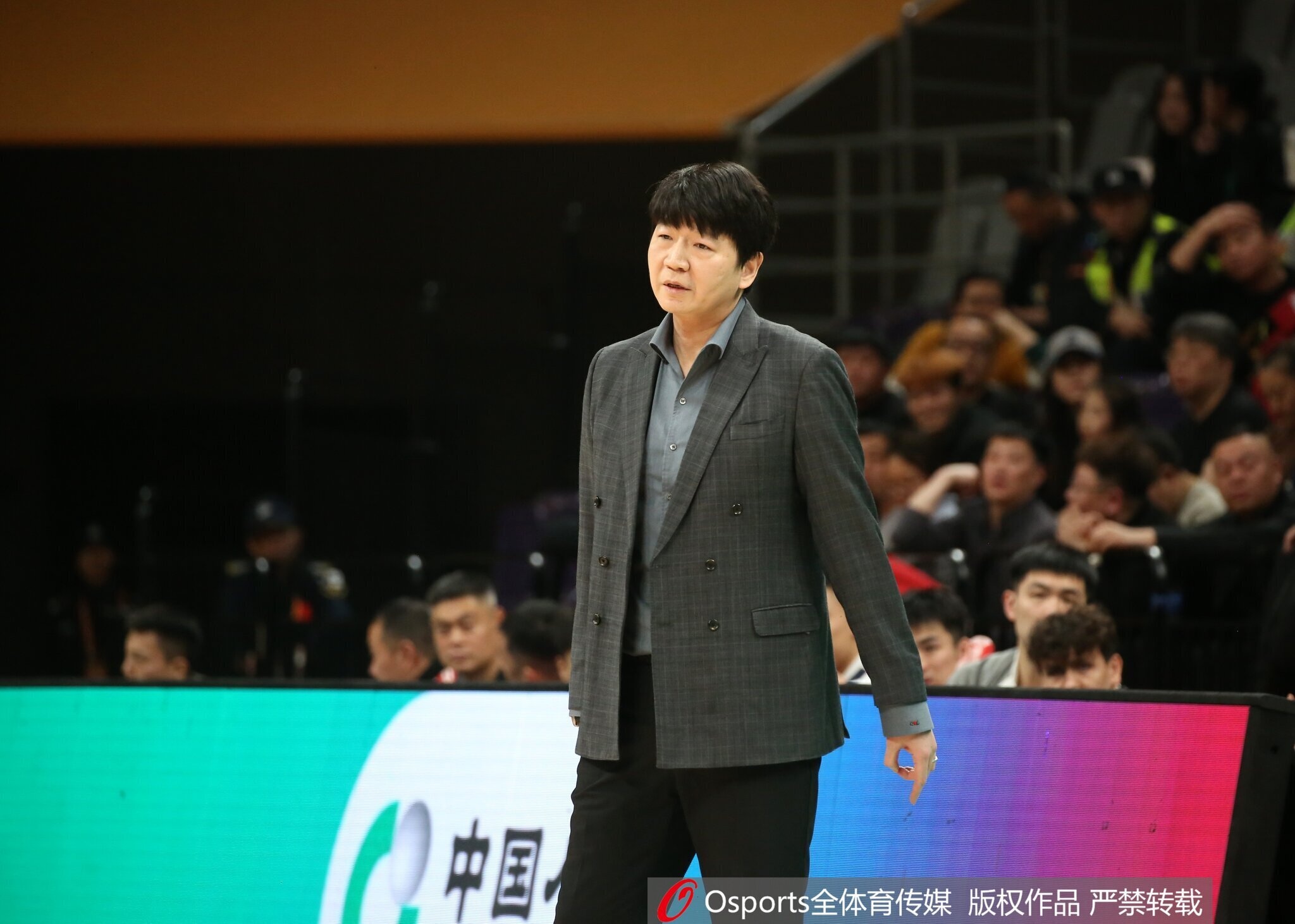 山东男篮7月25日东平热身同曦 8月赛程密集 山东男篮7月25日东平热身同曦 8月赛程密集