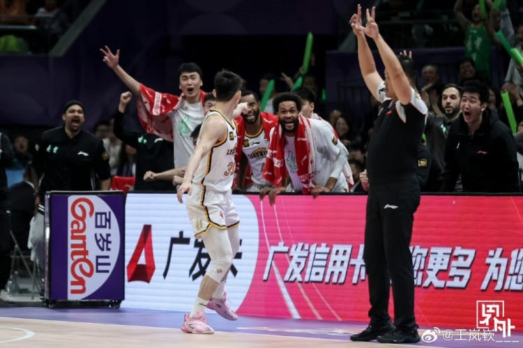 王岚嵚致老东家同曦&辽宁：收获成长与历练 感谢给予我机会与舞台