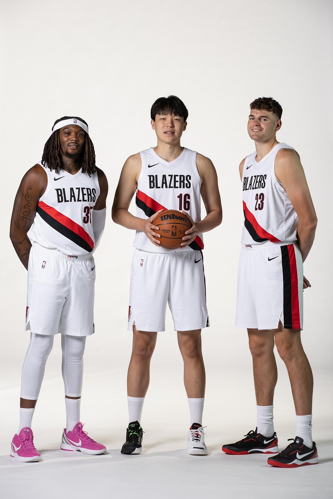 美媒：杨瀚森世预赛表现出色 新赛季开拓者应考虑给其更多机会