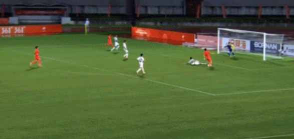 半场-U23国足1-1朝鲜U23 张玉宁头球破门吴曦献助攻毛伟杰染黄